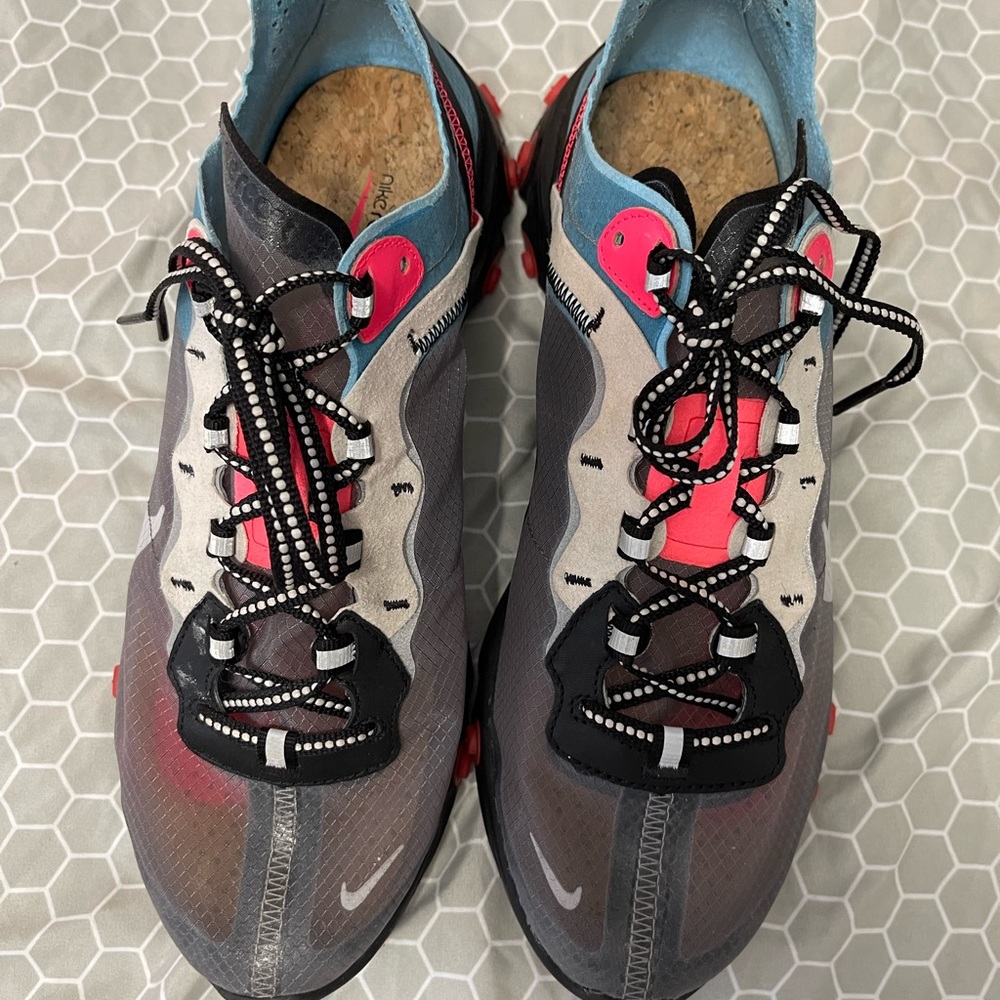 Nike react size 9.5